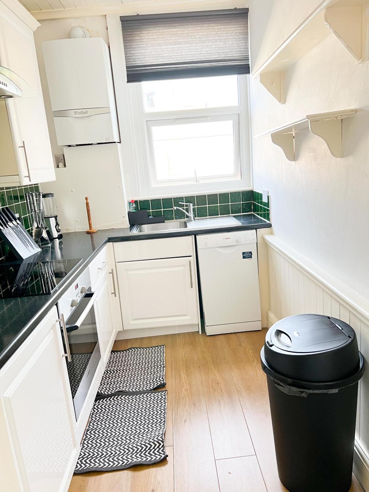 Welcome 2 Bedrooms Flat In Wimbledon لندن المظهر الخارجي الصورة